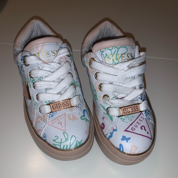 Kid sneakers - Picture 2 of 4